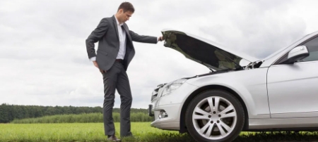 ناک زدن موتور ماشین چیست؟ دلایل و روش رفع آن