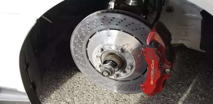 مشکلات دیسک و کالیپر ترمز