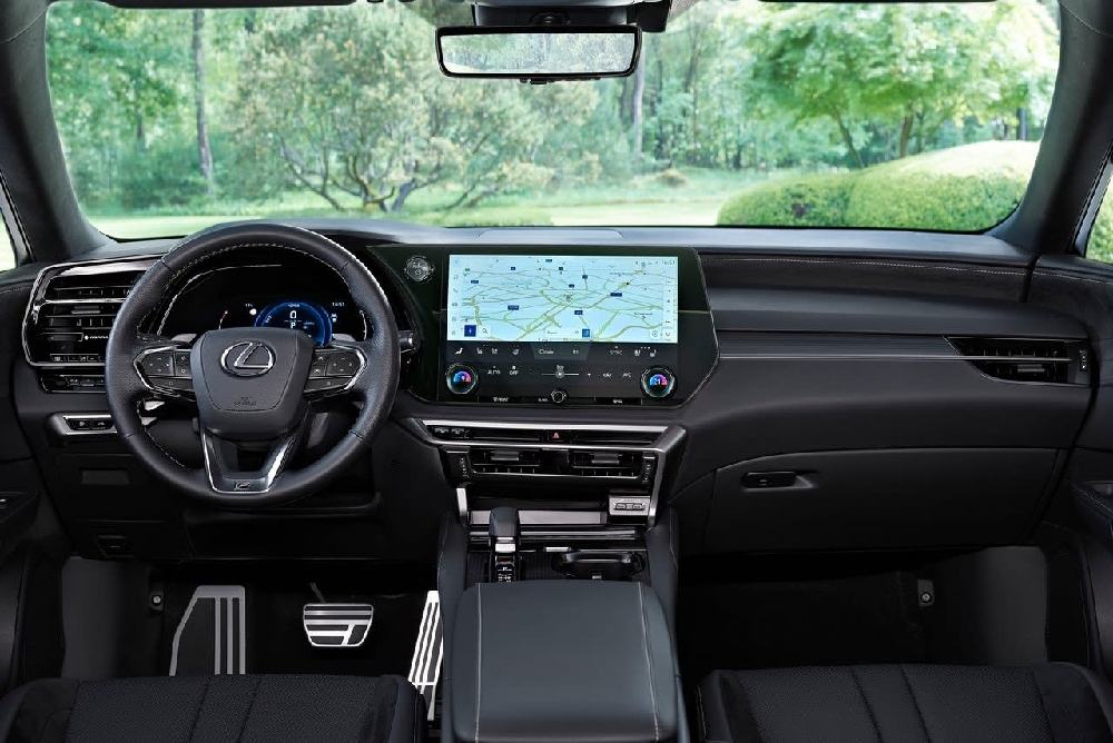فناوری های پیشرفته کابین لکسوس