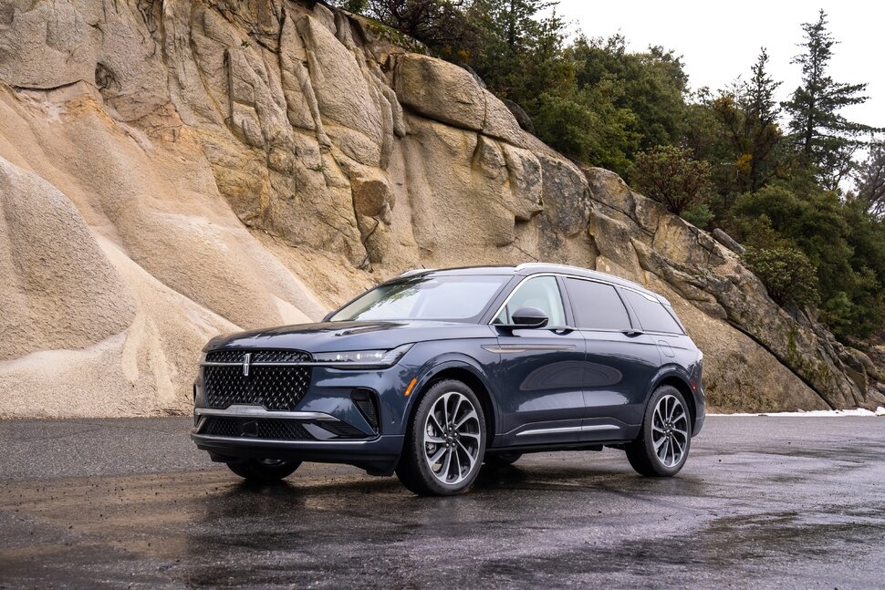 لینکلن بهترین انتخابها برای خانوادههایی است که فضای زیاد و امکانات رفاهی مدرن میخواهند.