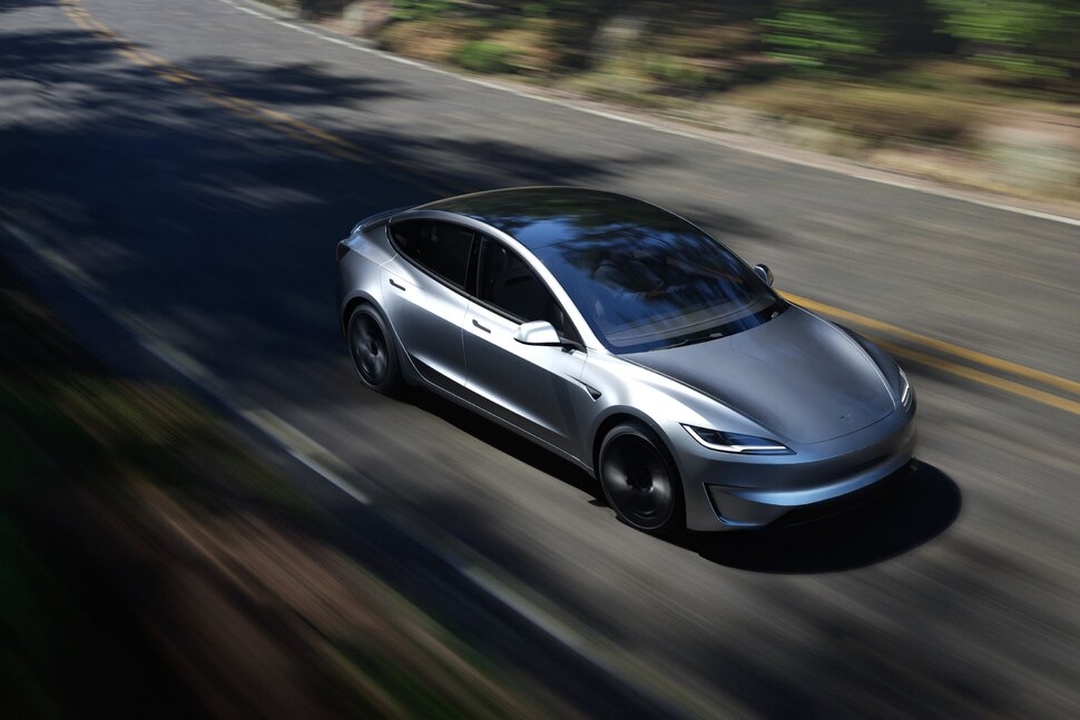 تسلا مدل ۳ مدل ۲۰۲۵، خودروی برقی لوکس و اقتصادی