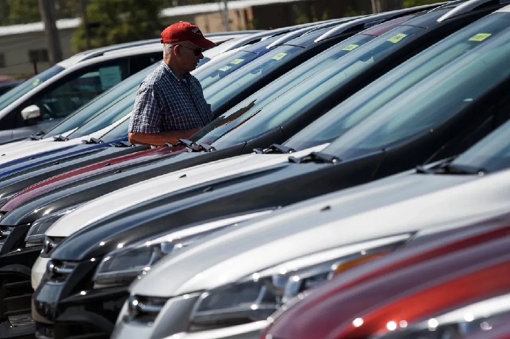 خودروهای خارجی آماده عرضه در بورس ایران